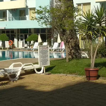 Apartment апартамент у моря 